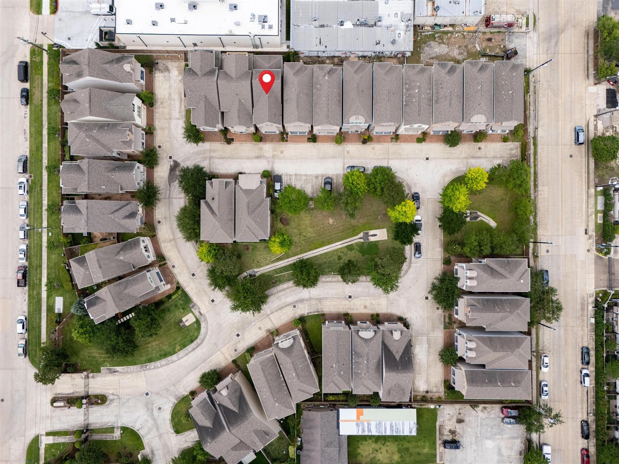 8418 Oak Leaf Point Drive