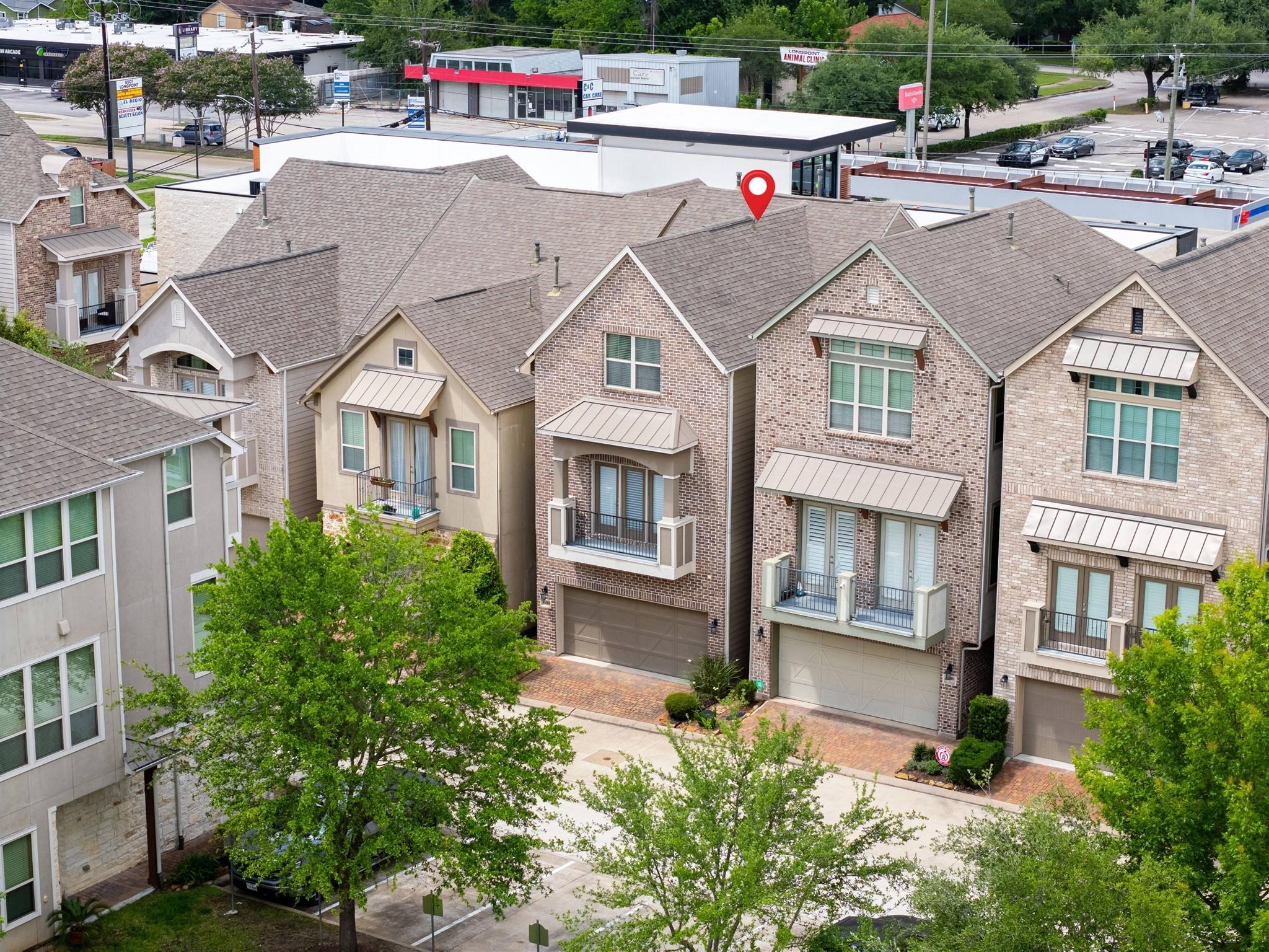 8418 Oak Leaf Point Drive