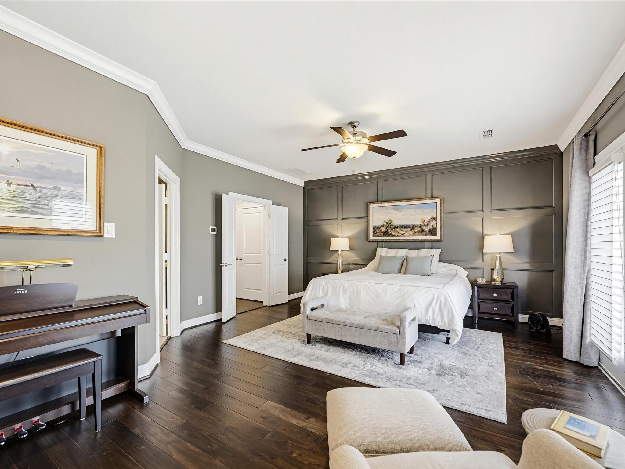 8418 Oak Leaf Point Drive