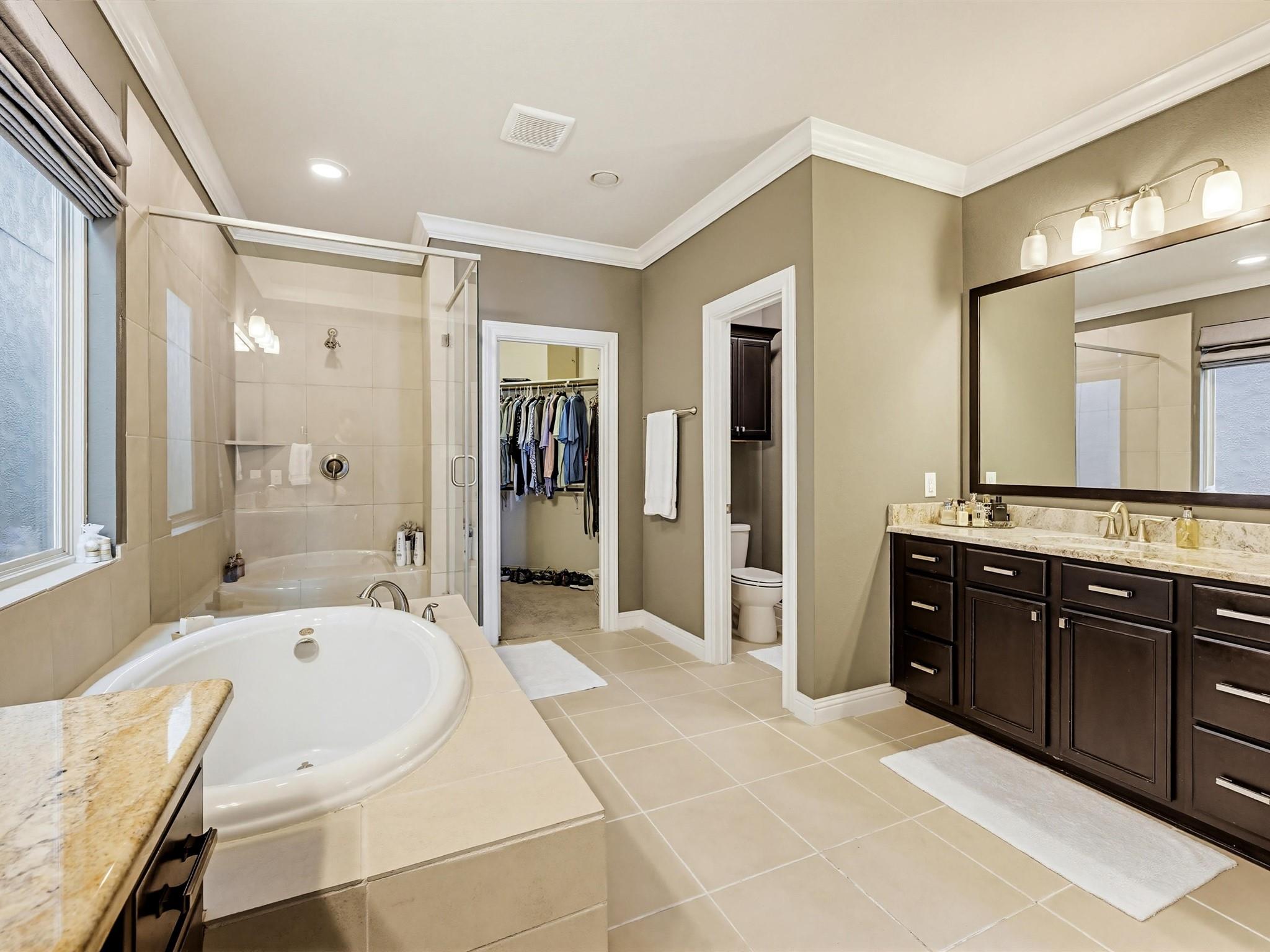 8418 Oak Leaf Point Drive