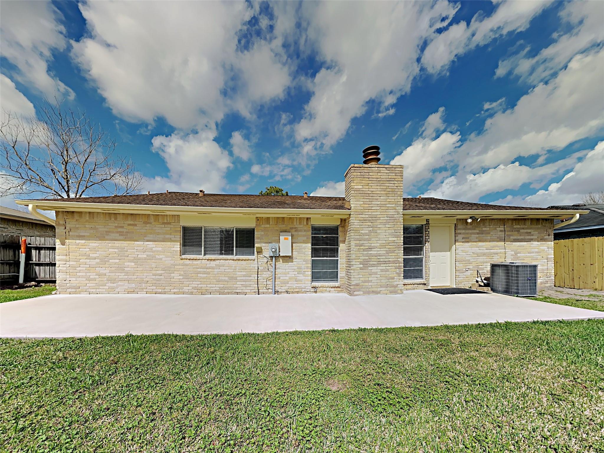 216 Maple Leaf Drive