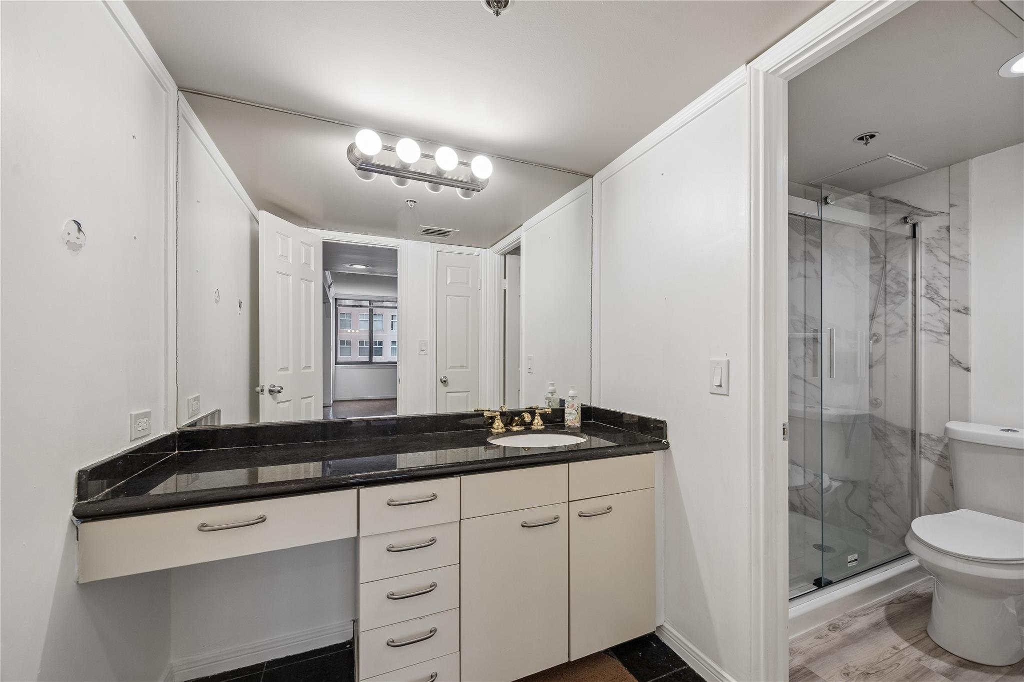 3525 Sage Road # 713