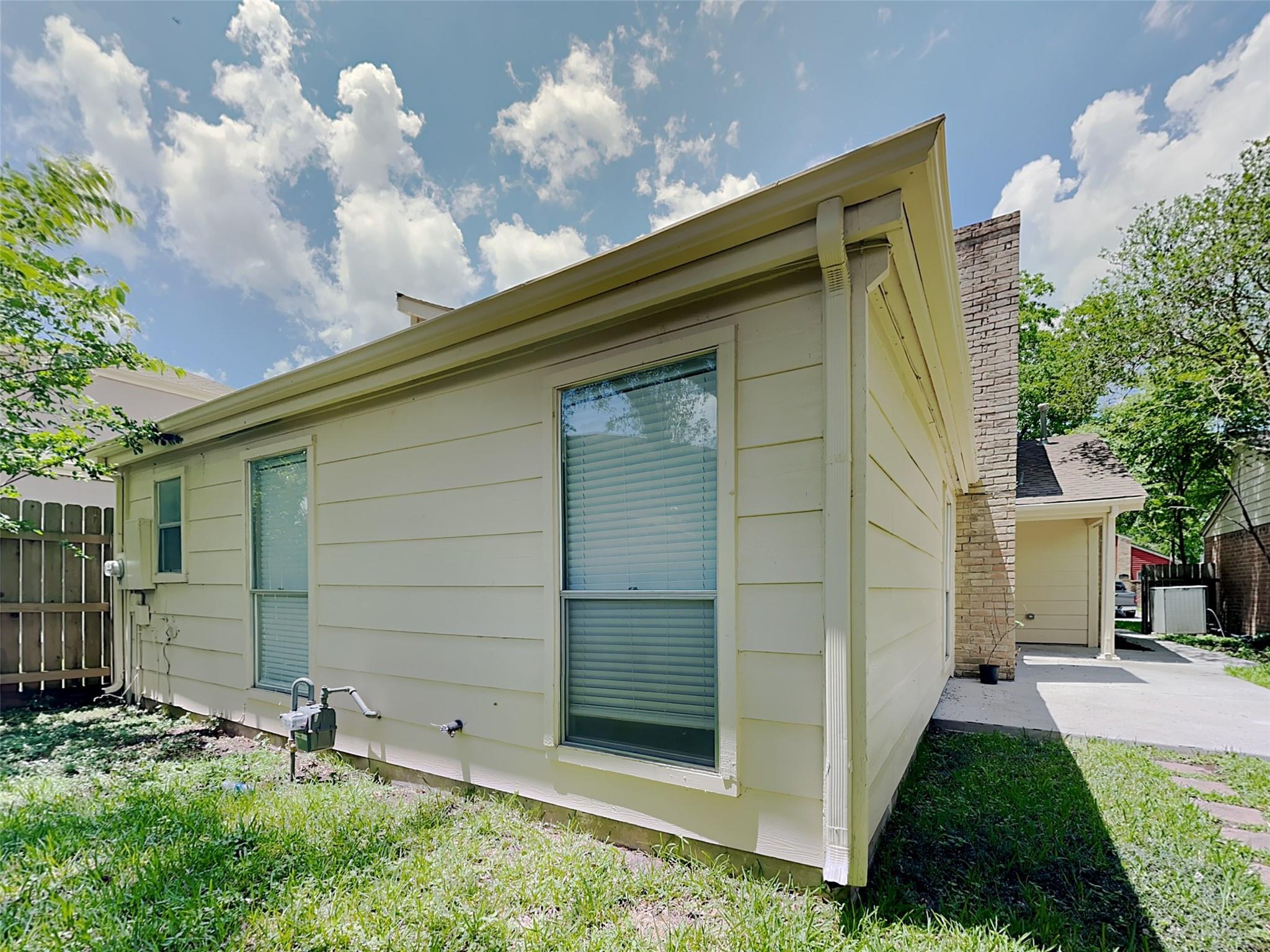 807 Chateau Place