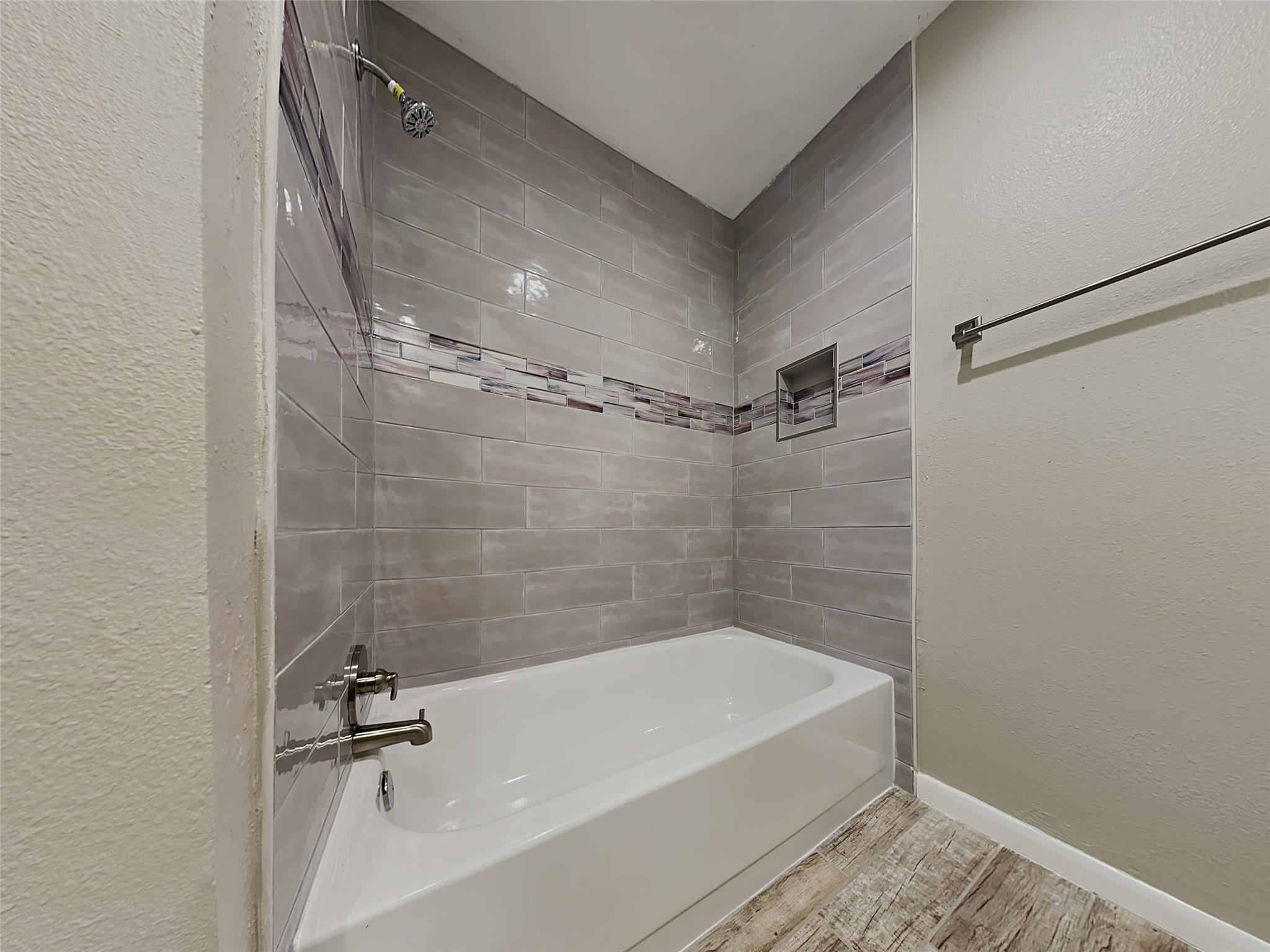 807 Chateau Place