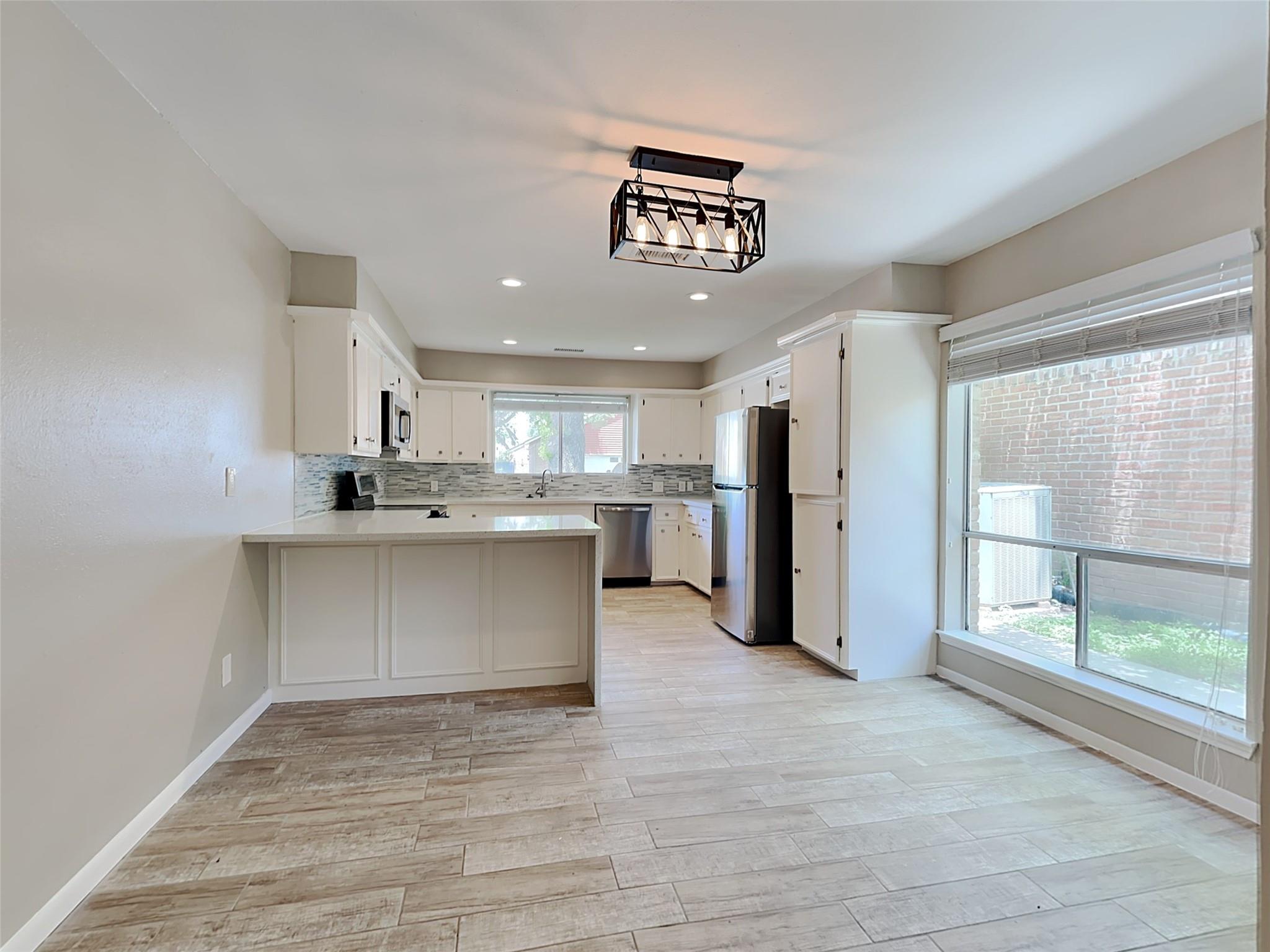 807 Chateau Place