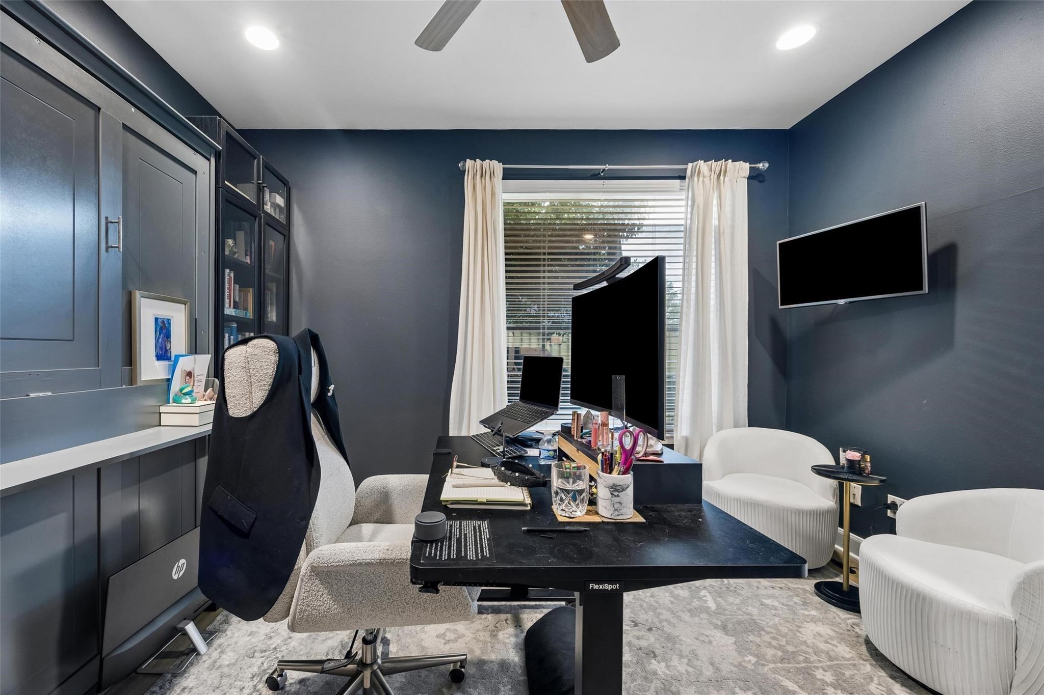 5022 Lillian Street