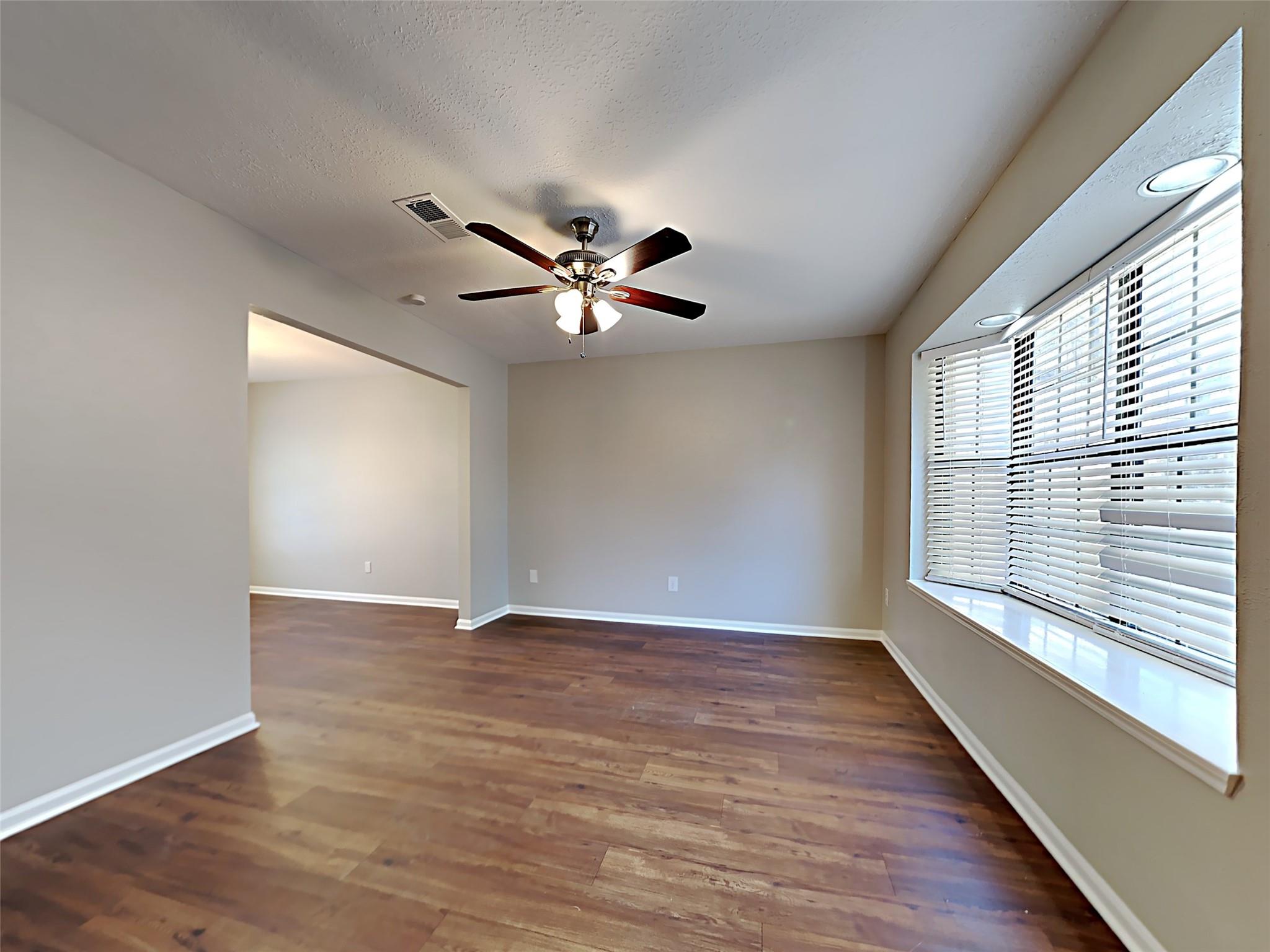 158 E Pathfinders Circle