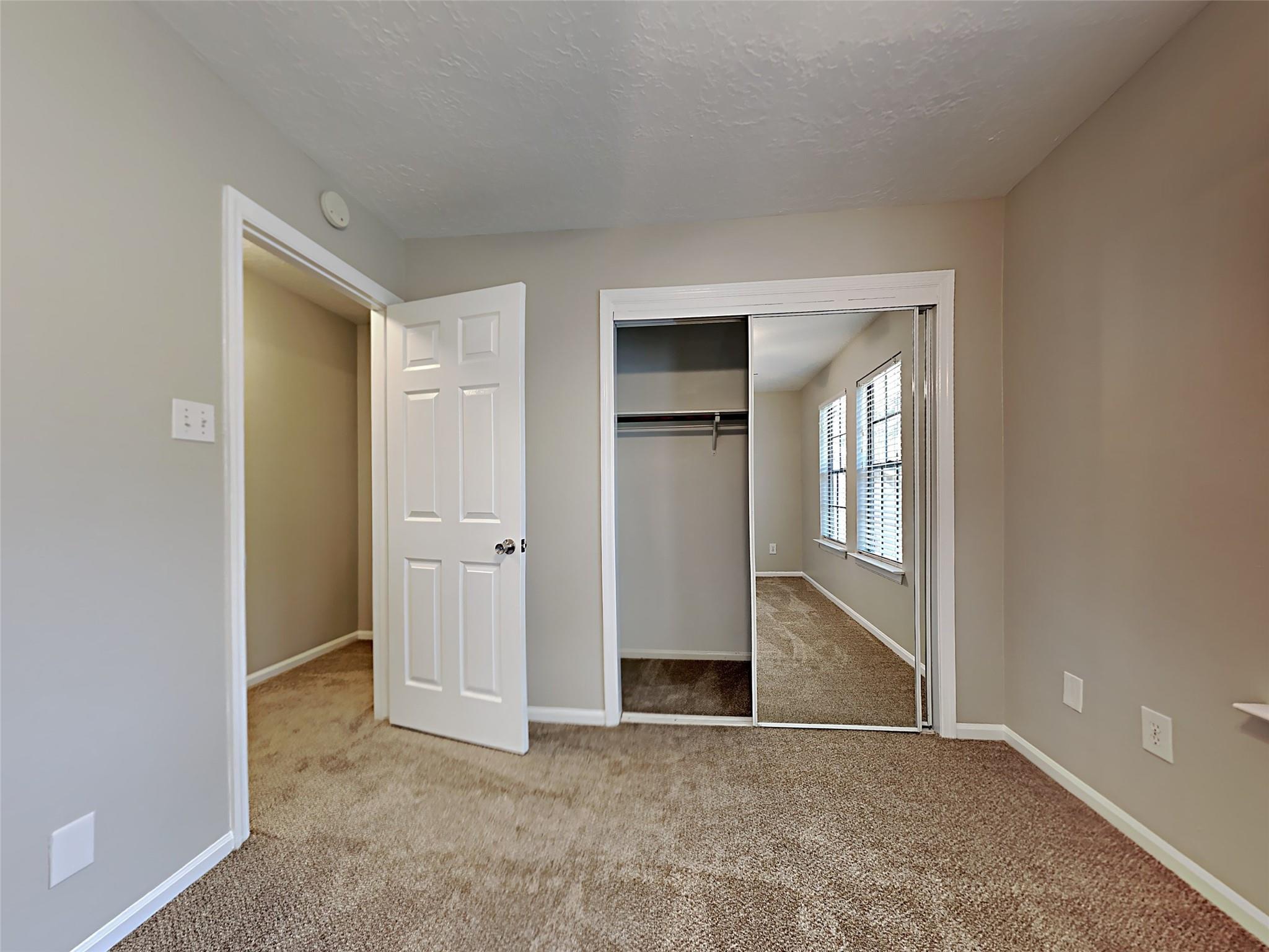 158 E Pathfinders Circle