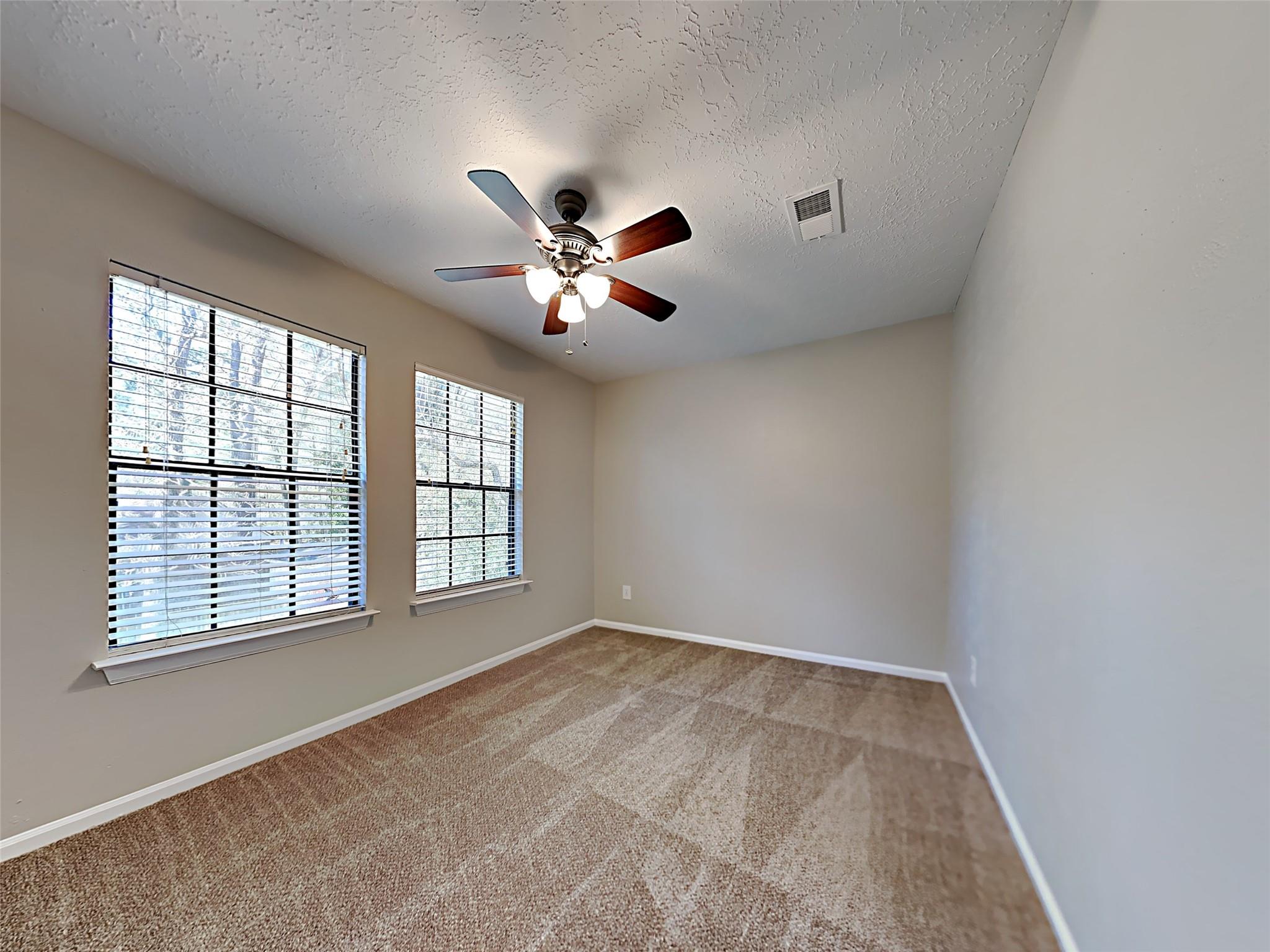 158 E Pathfinders Circle