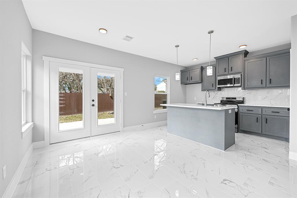 7517 Hezekiah Lane # B