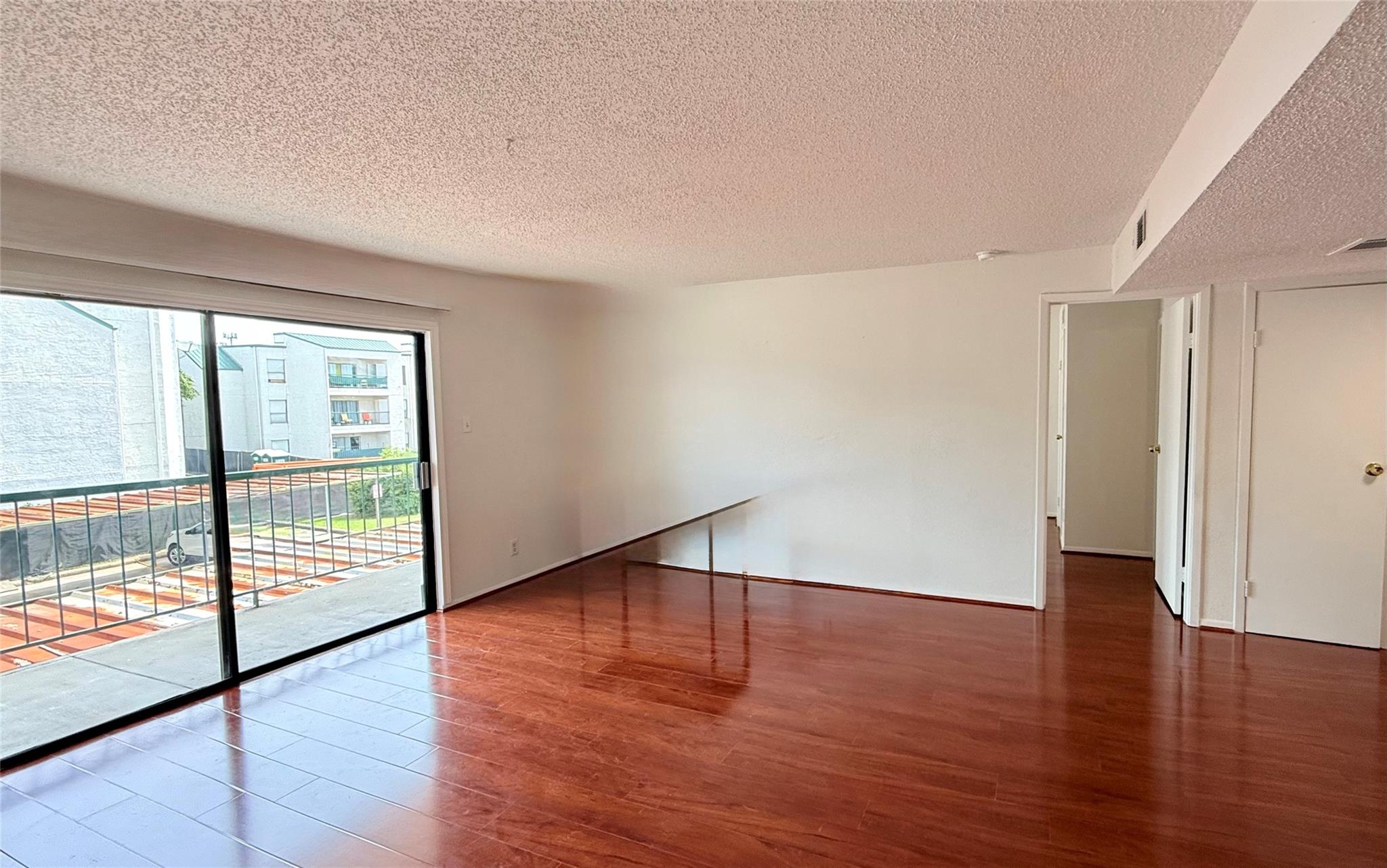 2818 S Bartell Drive # 25