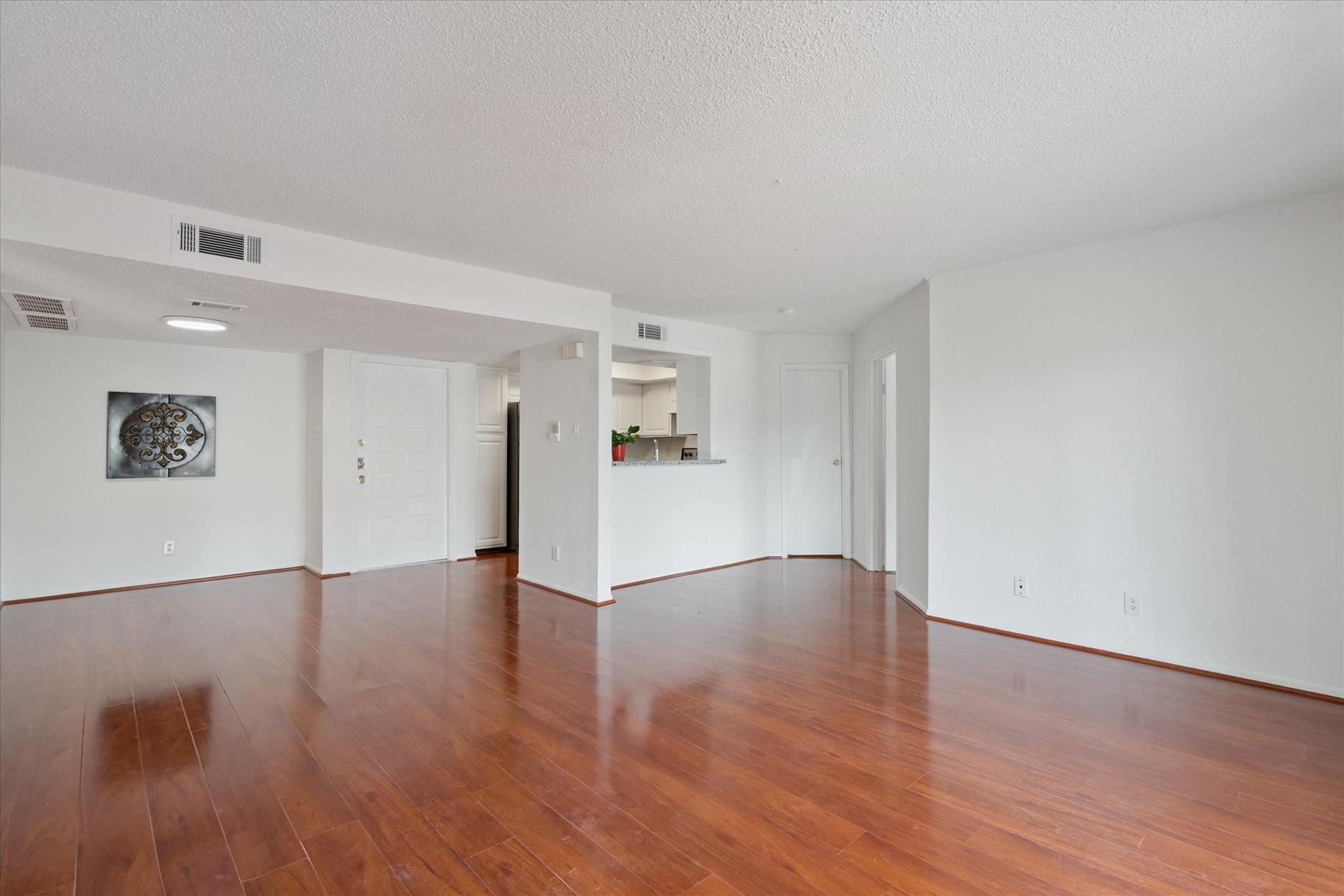 2818 S Bartell Drive # 25