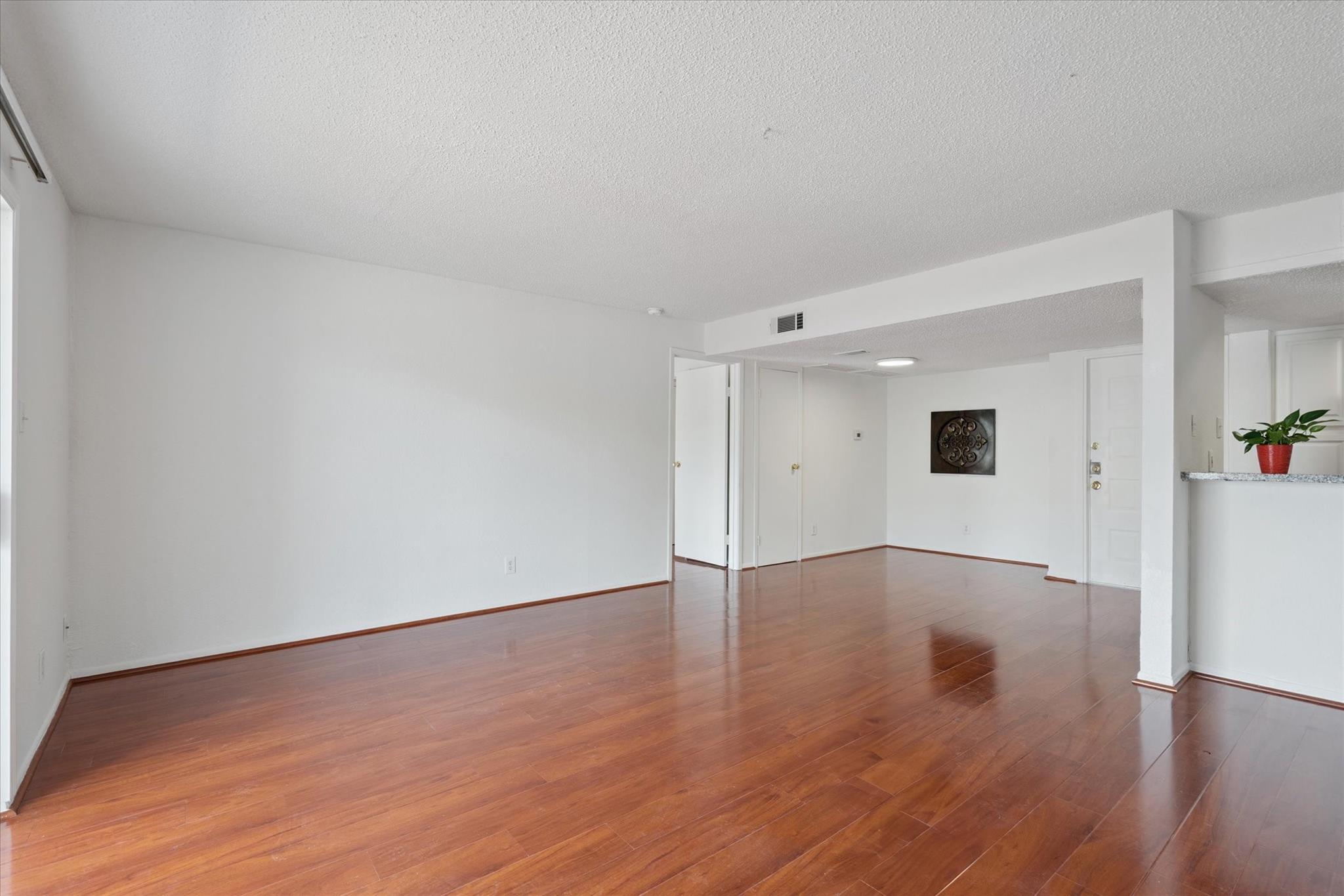 2818 S Bartell Drive # 25