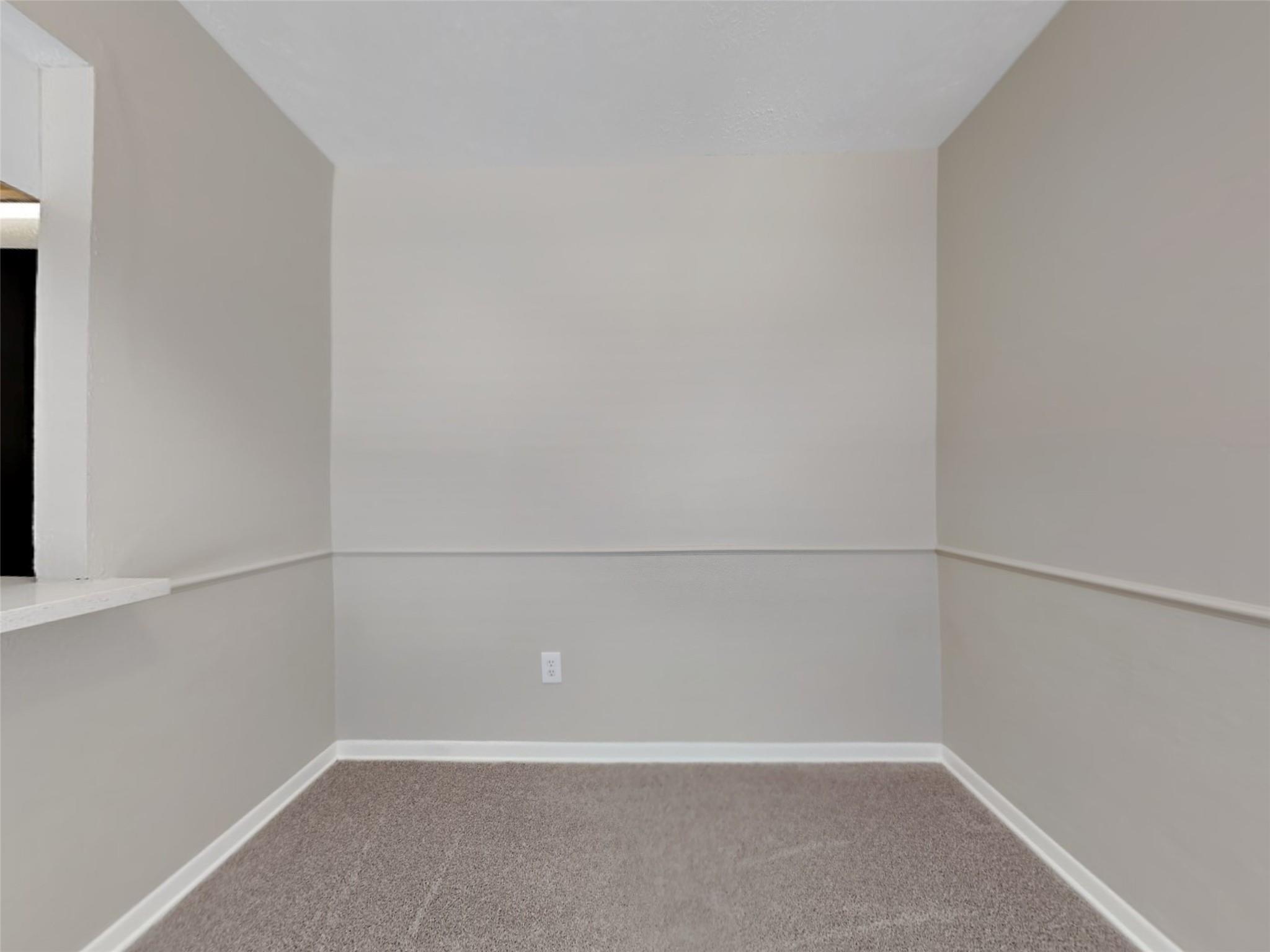 17523 Huntersglen Circle