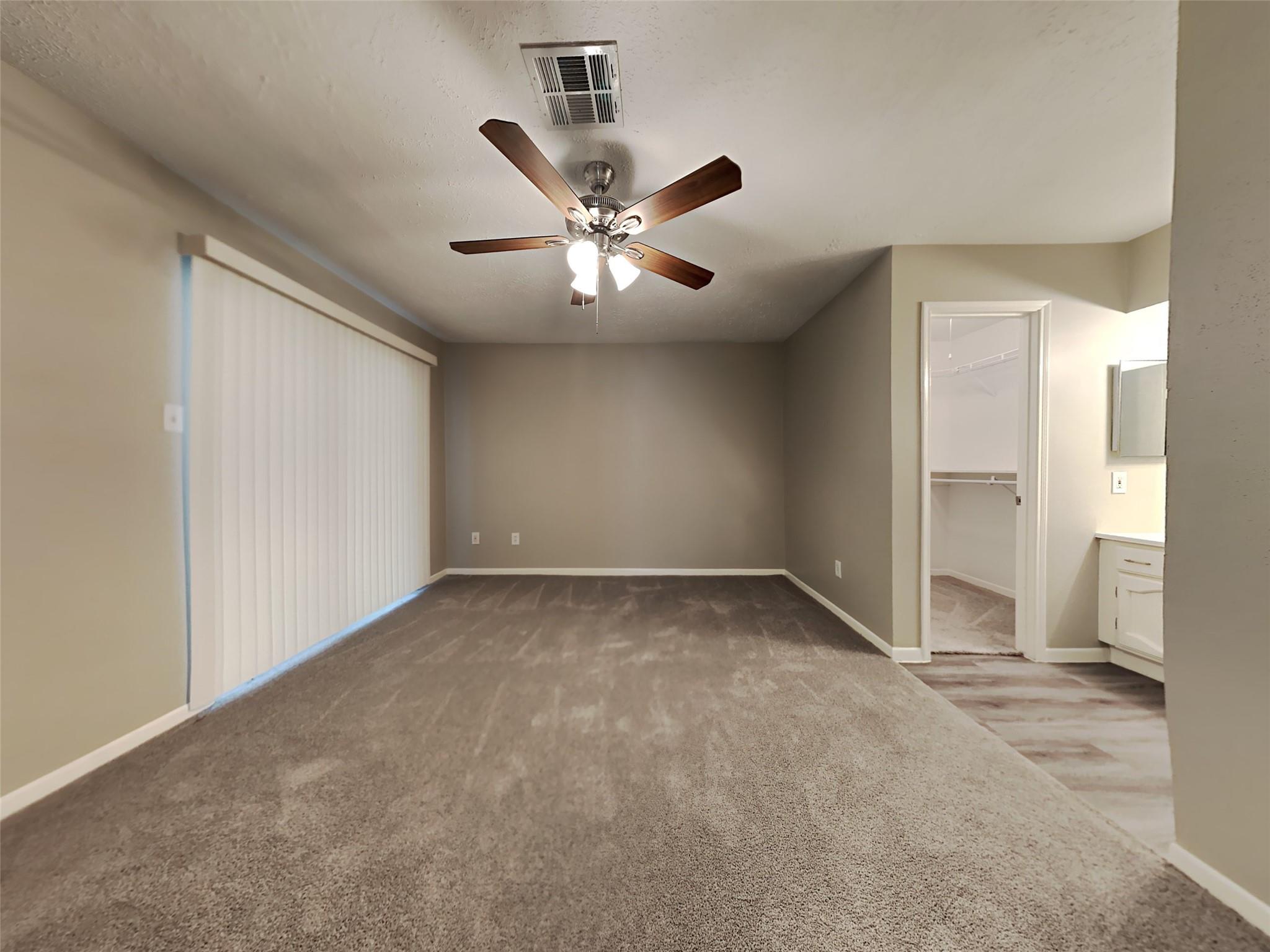 17523 Huntersglen Circle