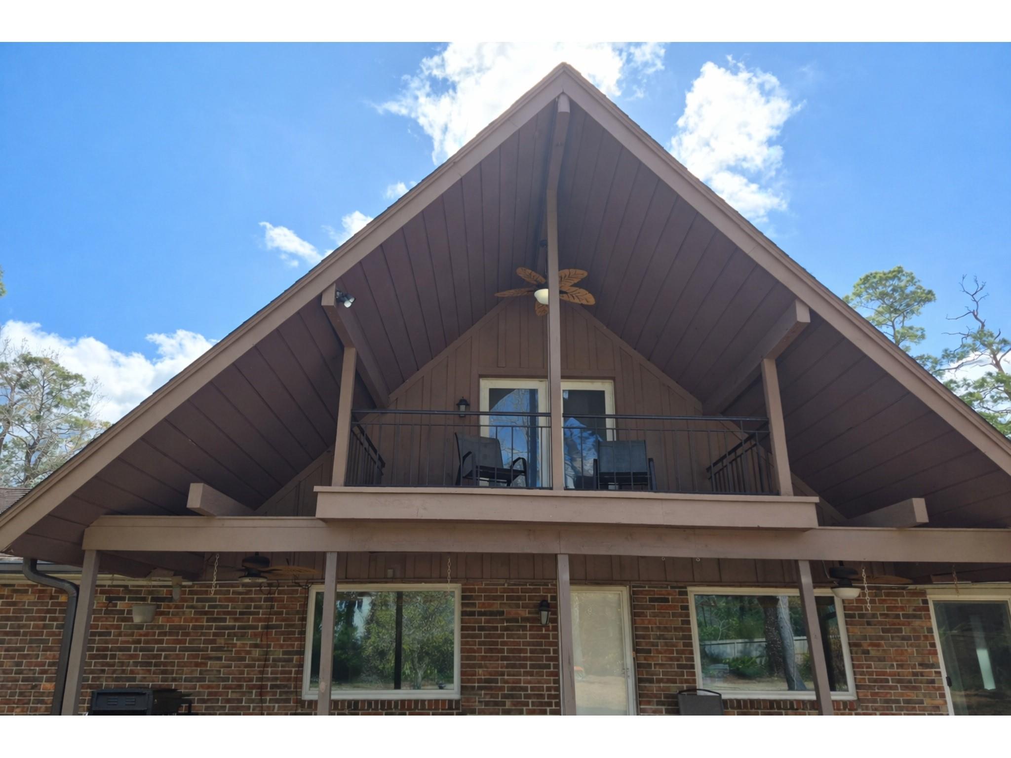 1325 Plantation Drive