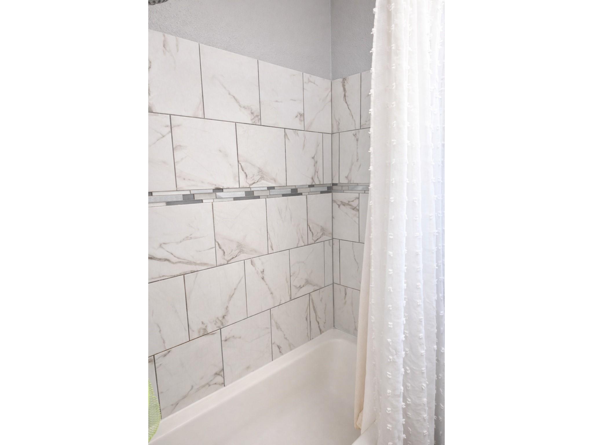 1325 Plantation Drive