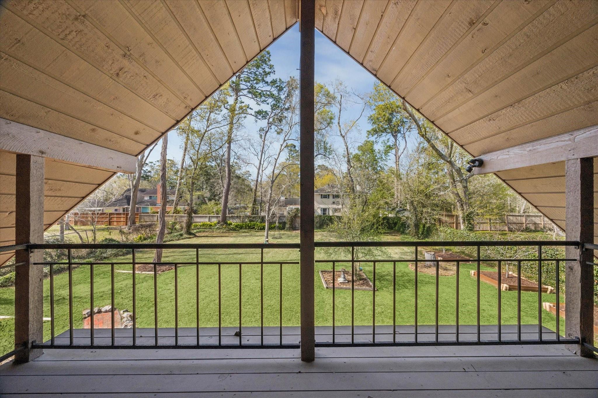 1325 Plantation Drive