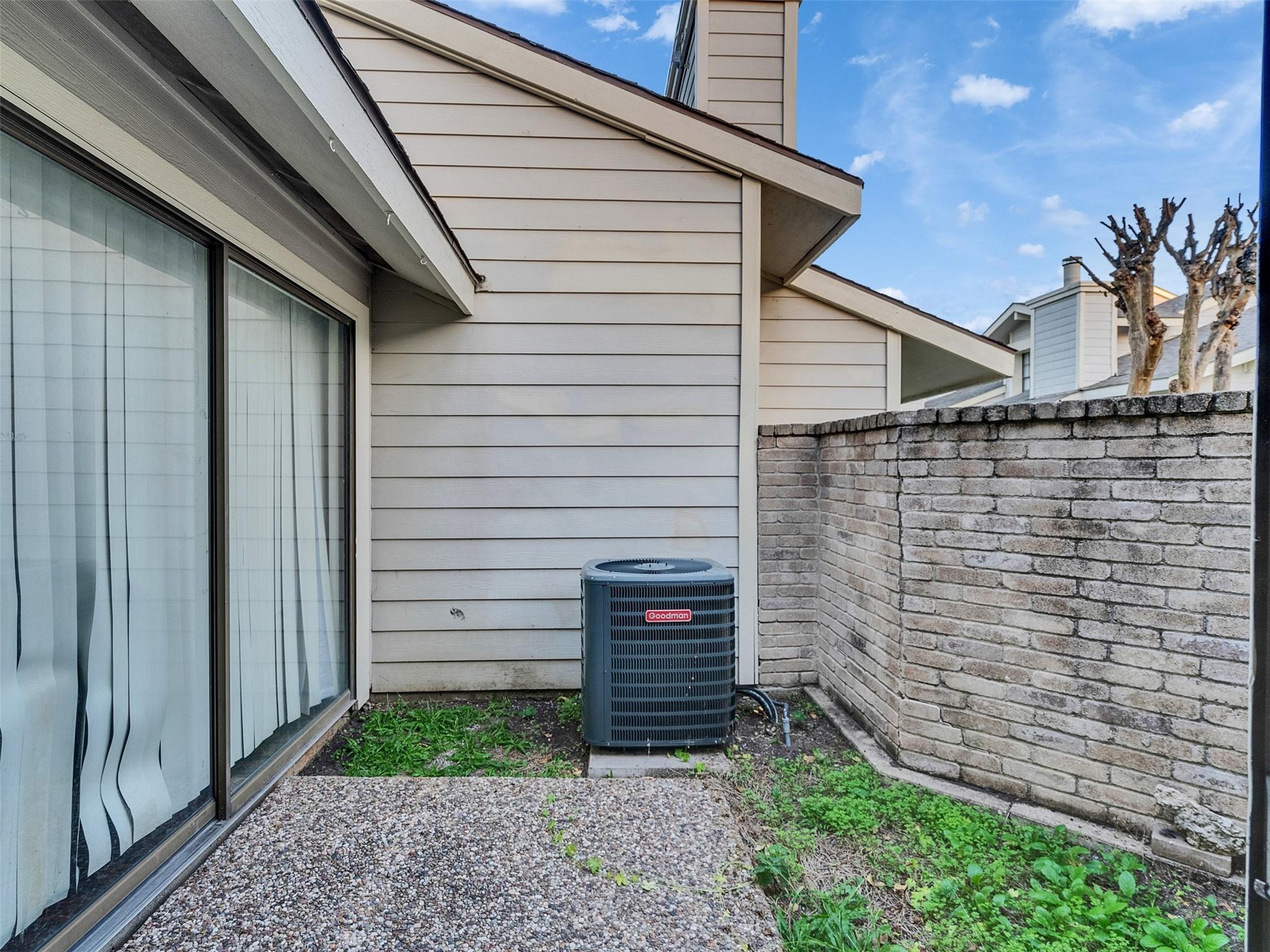 6191 Ludington Drive # 903