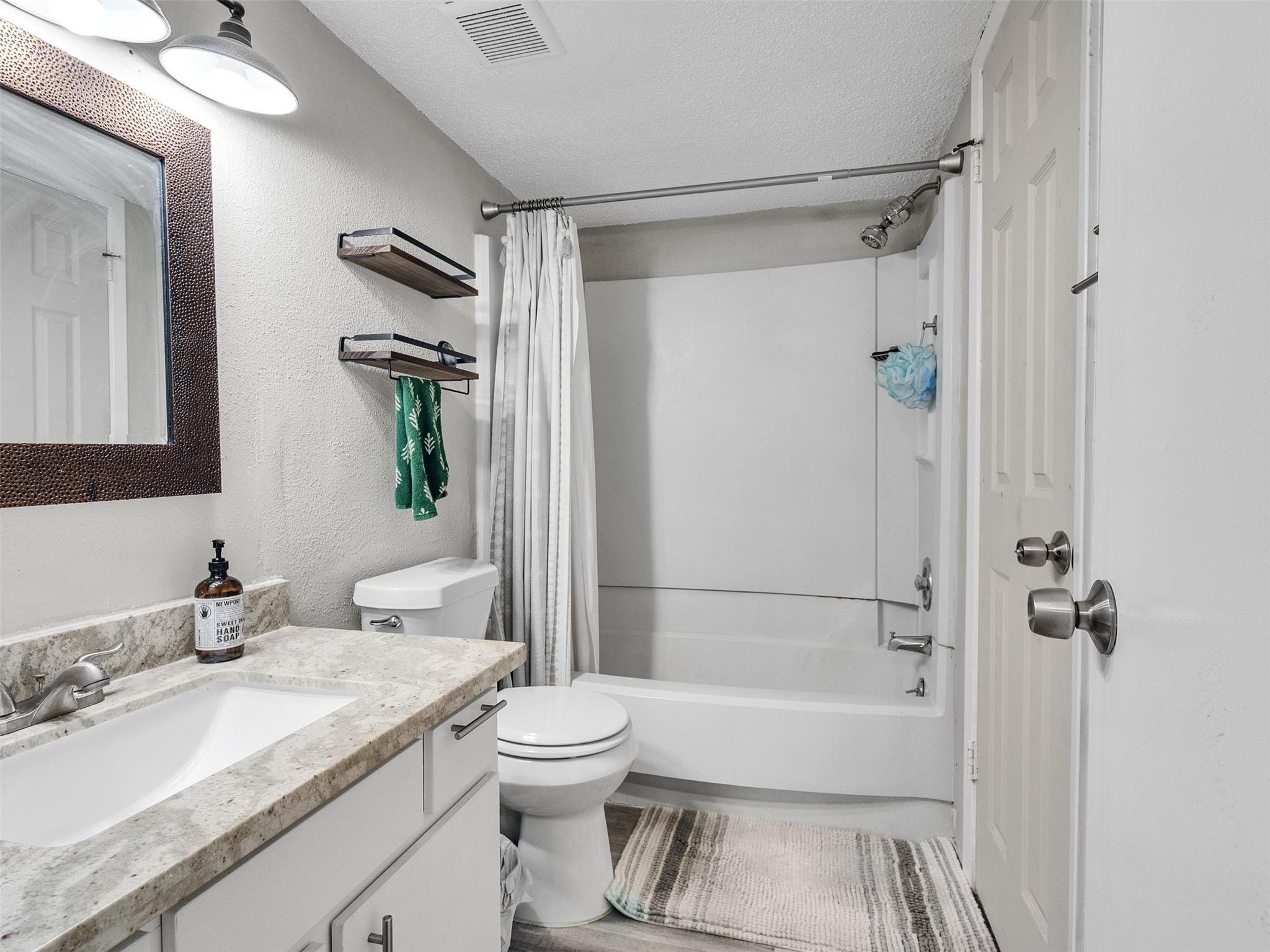 6191 Ludington Drive # 903