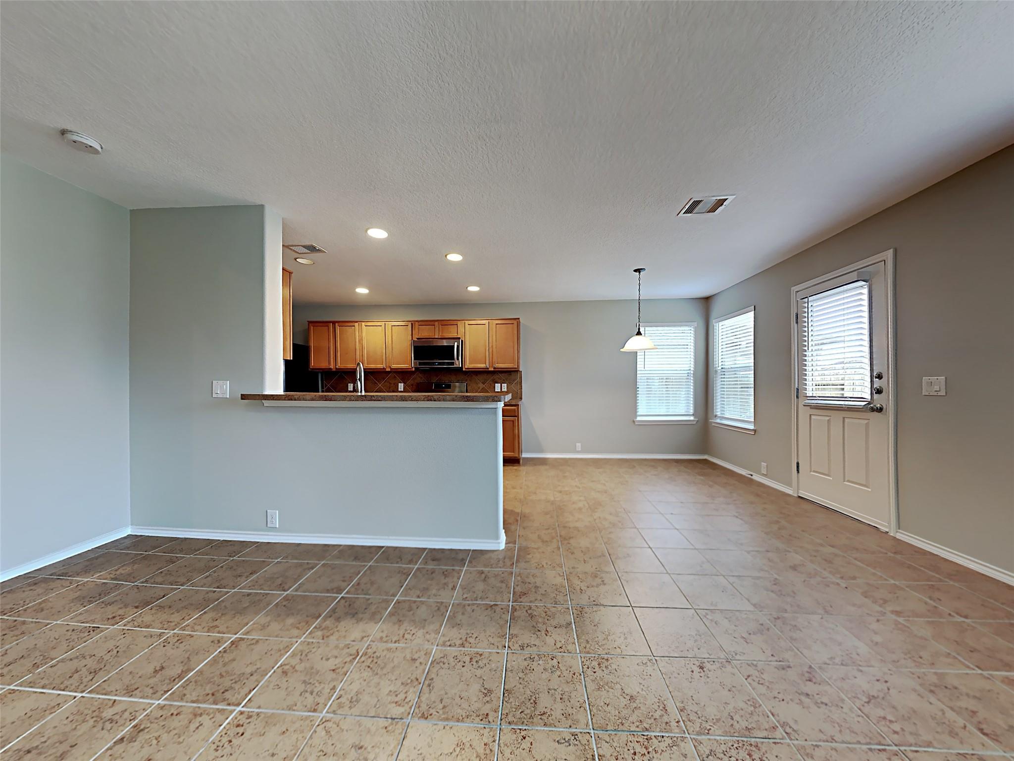1002 Honeysuckle Vine Drive