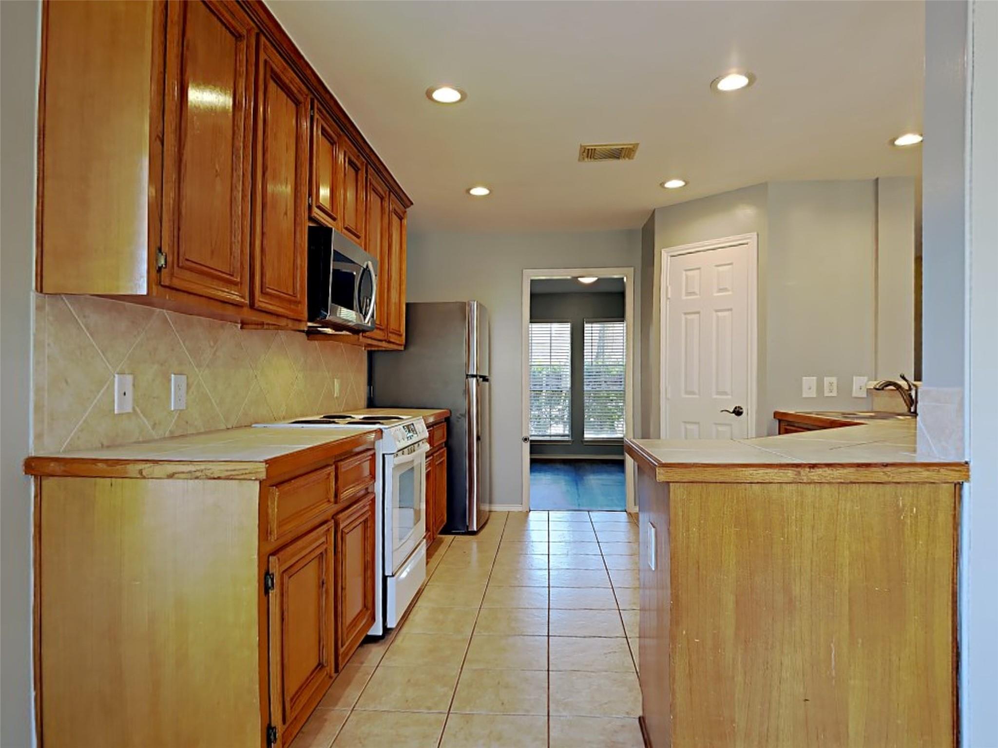 5307 Derbyshire Drive