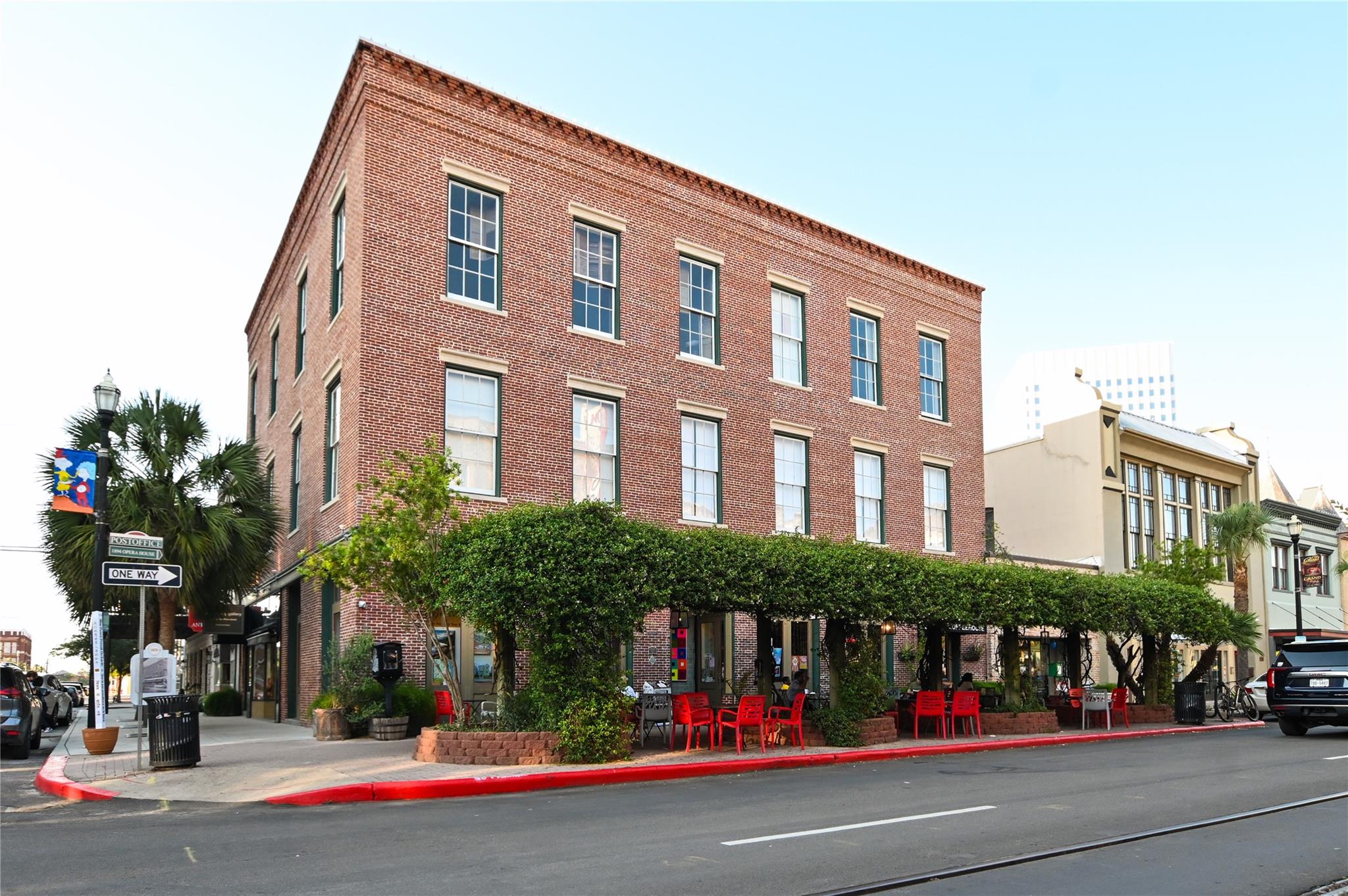 415 22nd Street # 4B