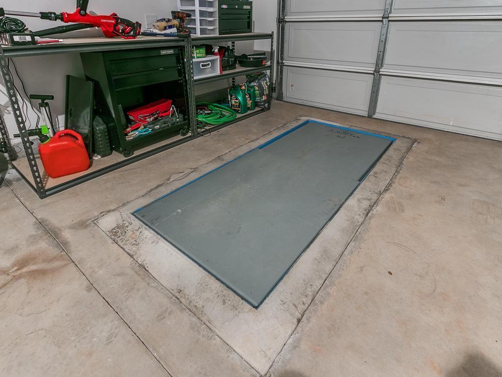 18412 Autumn Grove Drive