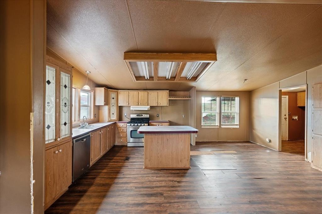 18912 E College Avenue