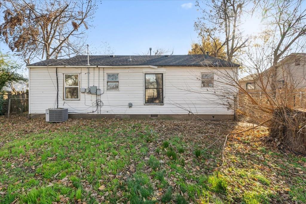 7011 NW 45th Street