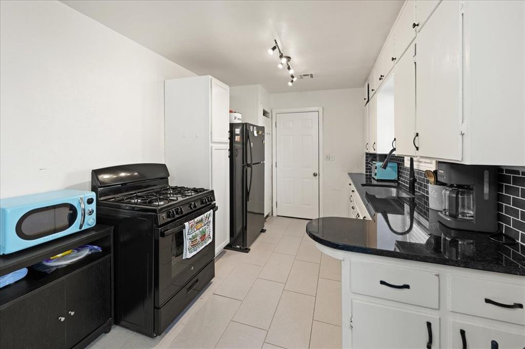 7011 NW 45th Street