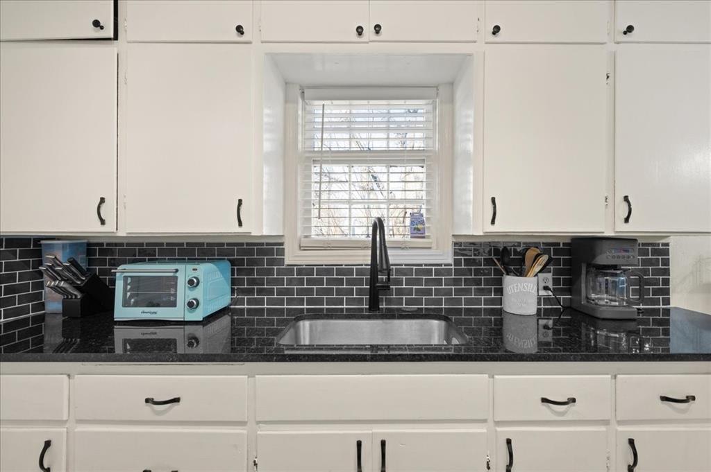 7011 NW 45th Street