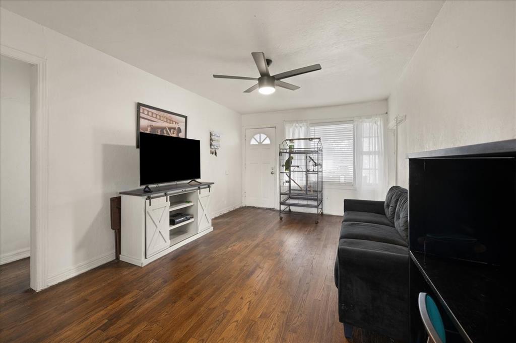 7011 NW 45th Street