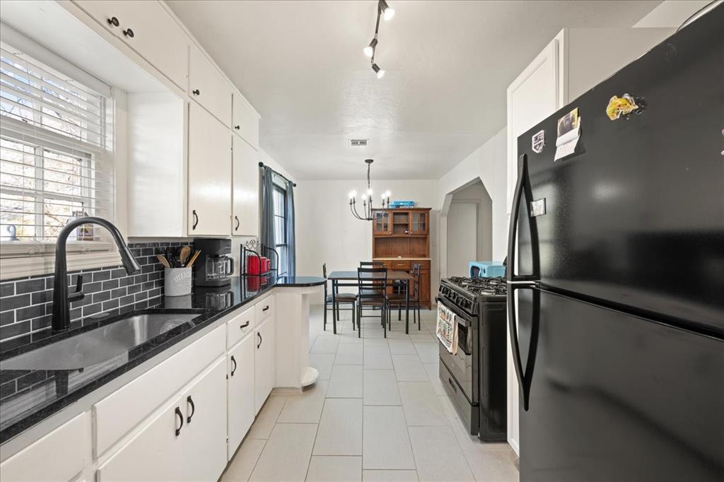 7011 NW 45th Street
