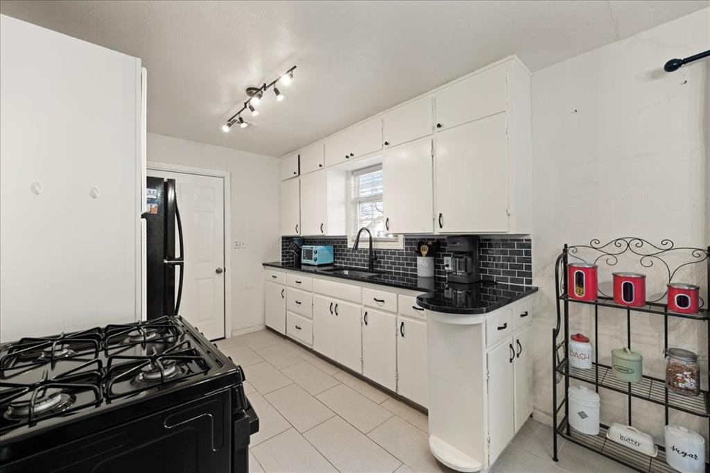 7011 NW 45th Street