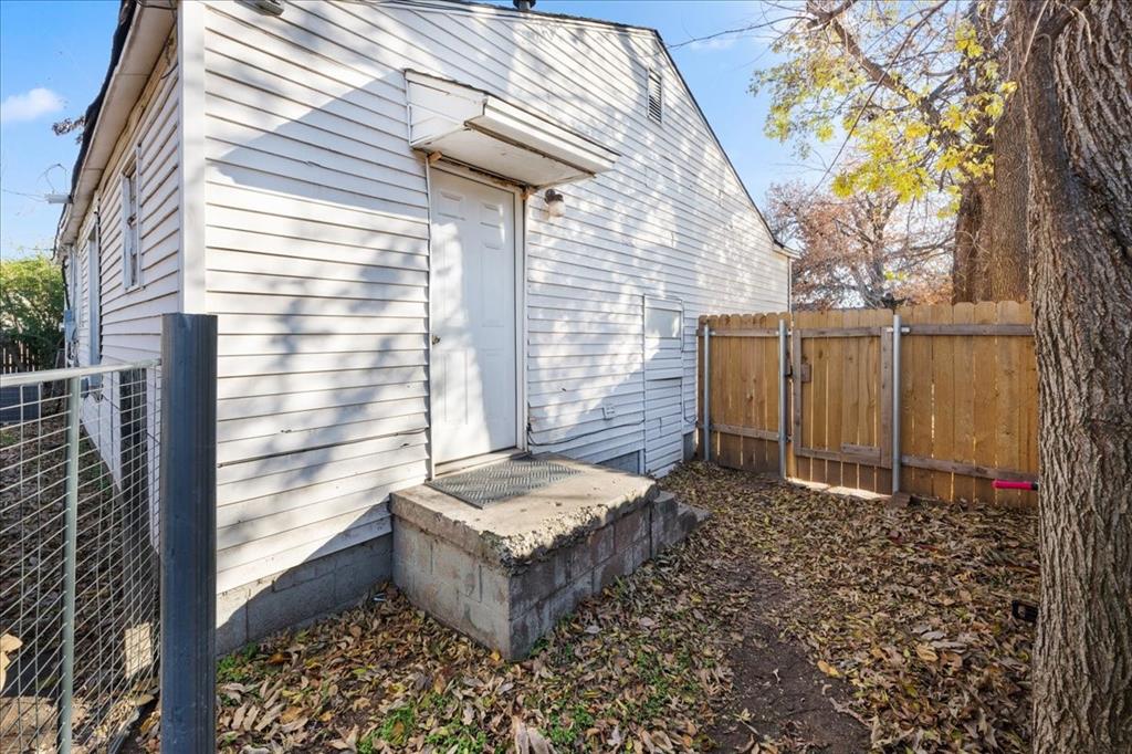 7011 NW 45th Street