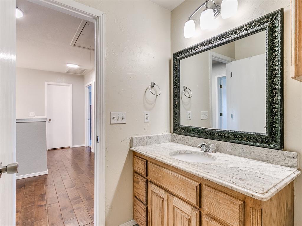 17620 Wain Bridge Avenue