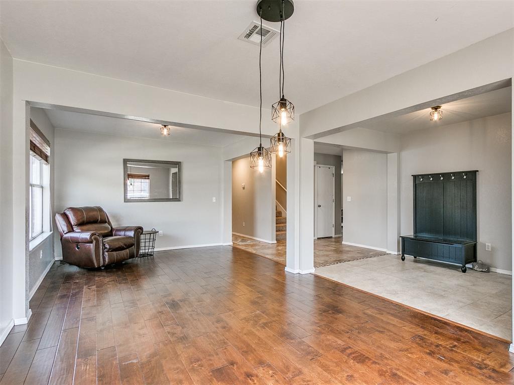 17620 Wain Bridge Avenue