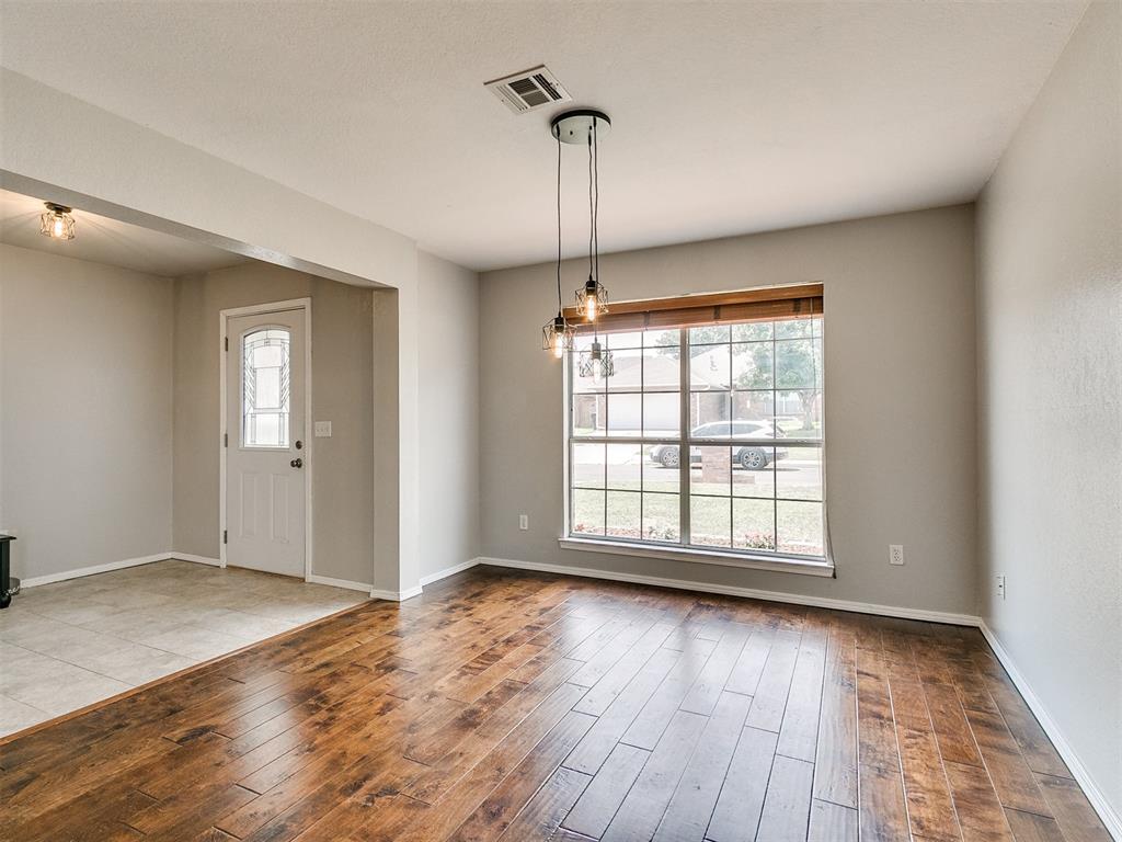 17620 Wain Bridge Avenue