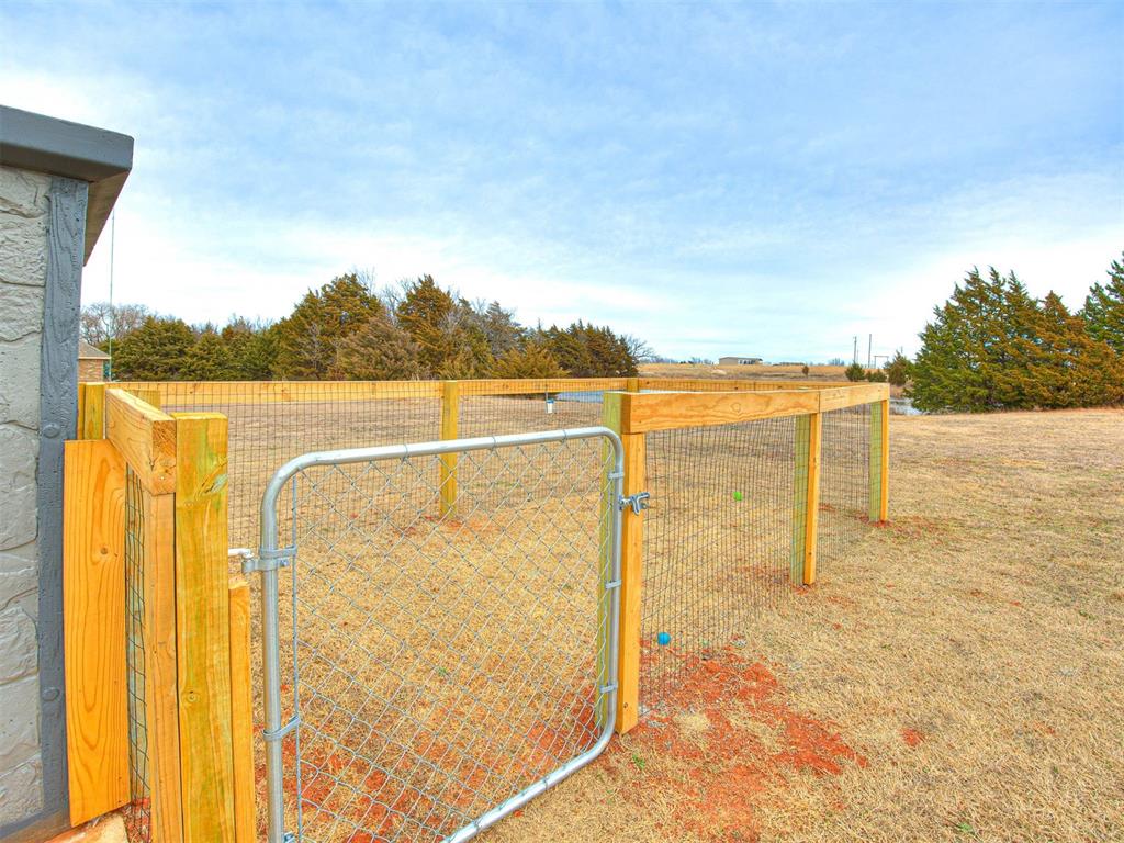 6140 N Anderson Road