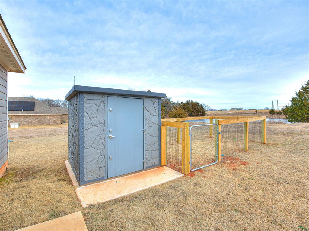 6140 N Anderson Road