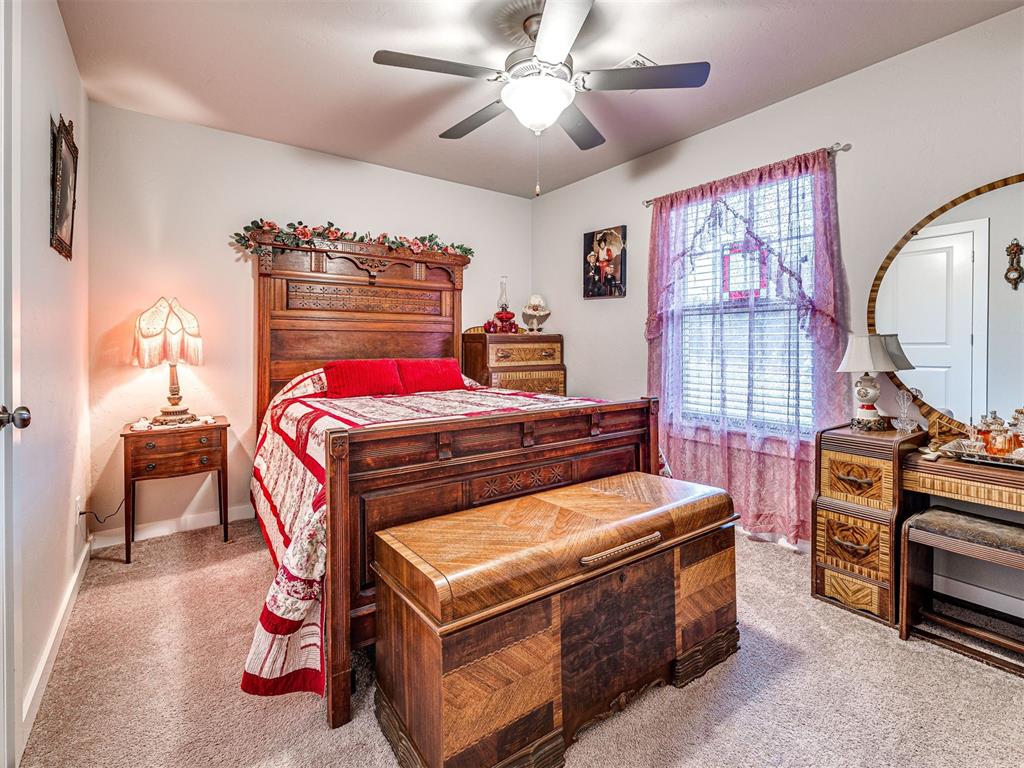 6140 N Anderson Road