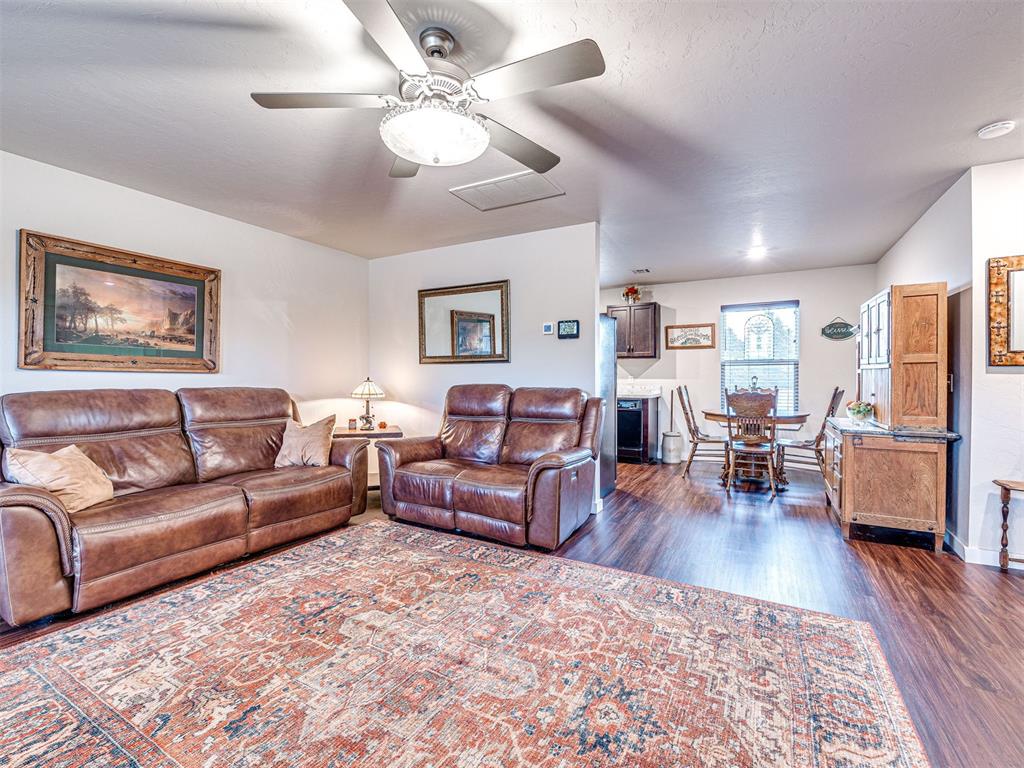 6140 N Anderson Road