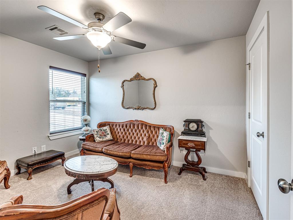 6140 N Anderson Road