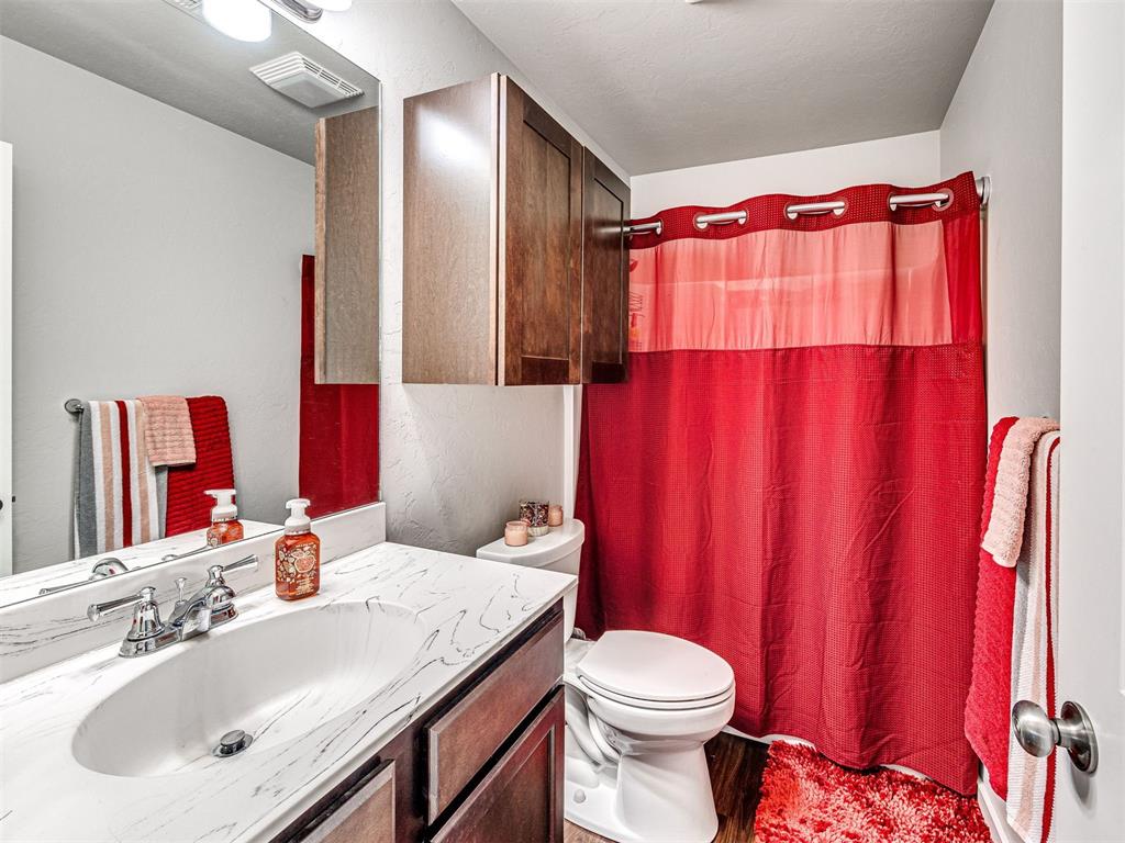 6140 N Anderson Road