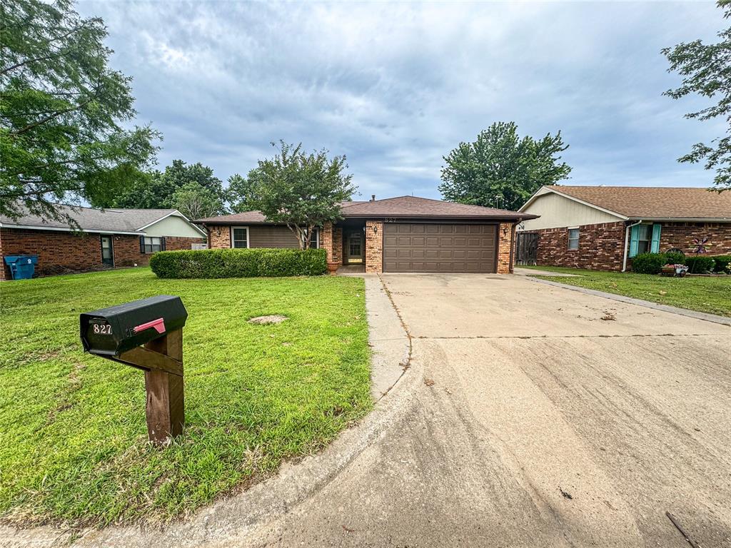 827 Crestview Drive