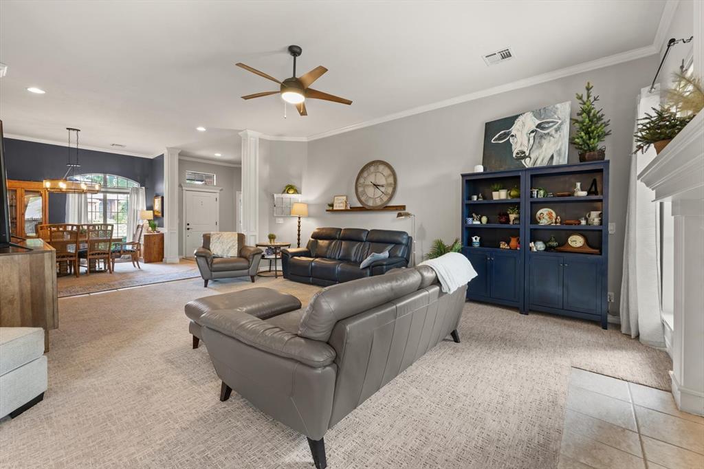 15913 Sheffield Boulevard