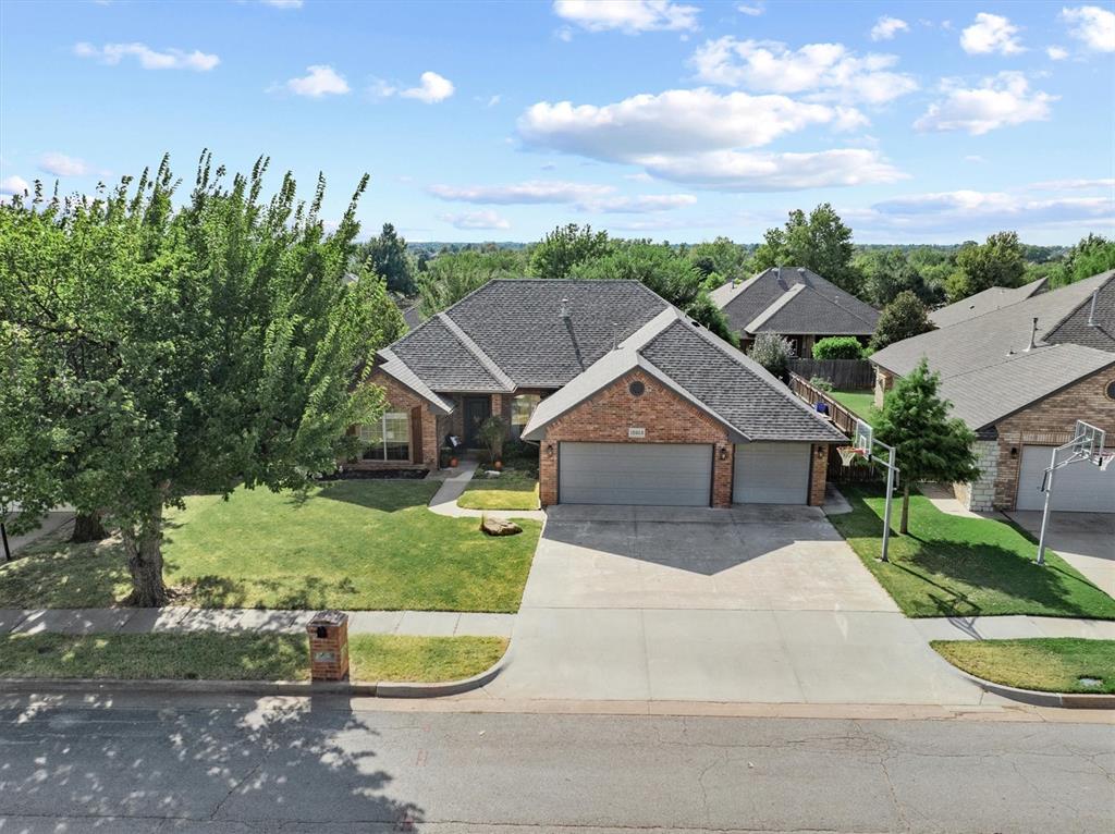 15913 Sheffield Boulevard