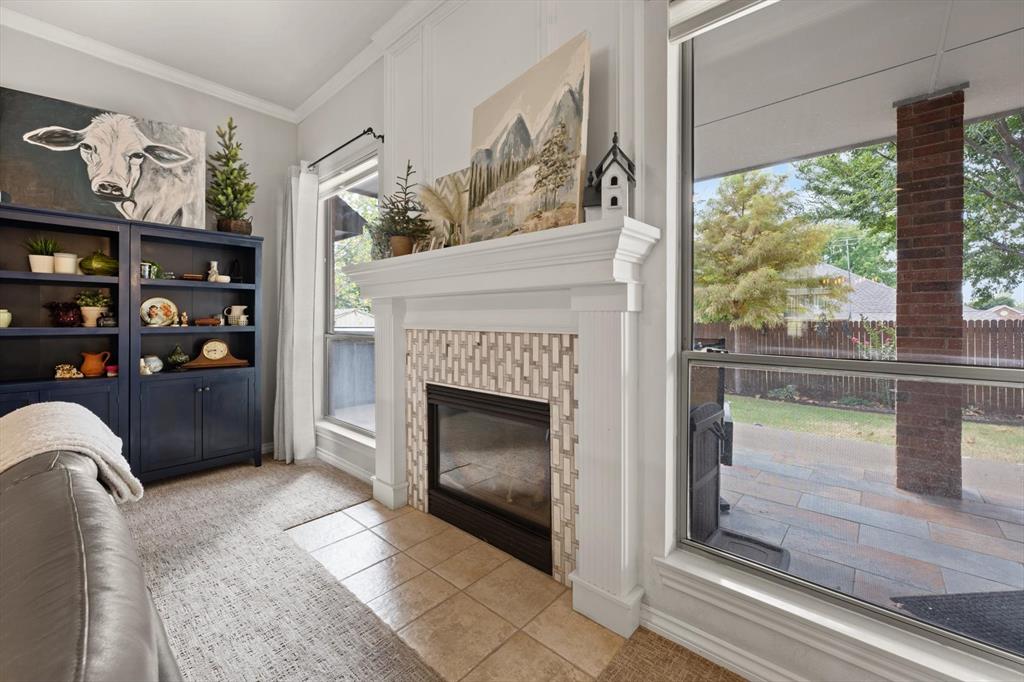 15913 Sheffield Boulevard