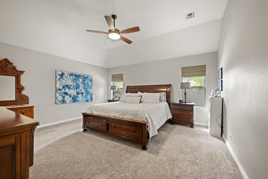 15913 Sheffield Boulevard